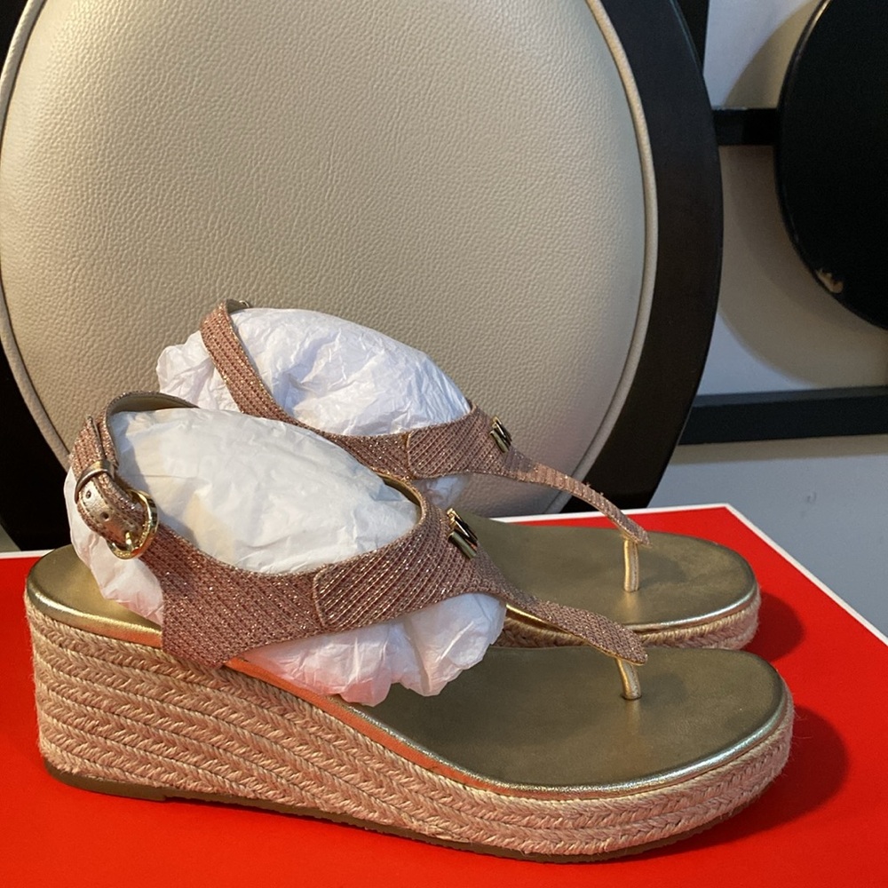 Michael Kors shoes used in good condition